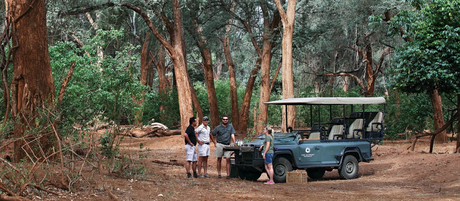 private-family-safari-pels-post