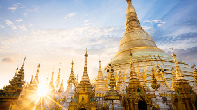 shwedagon-pagoda-yangon