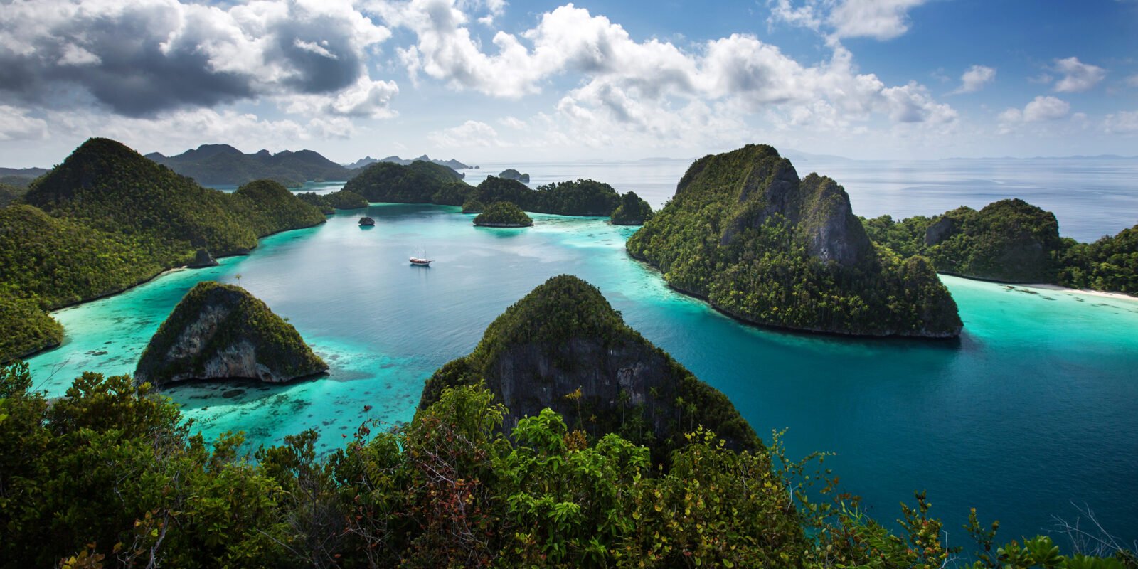 raja-ampat-indonesia